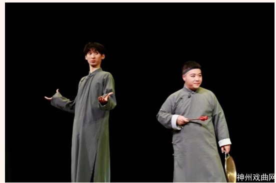 青春版实验川剧《离恨天·审》——“2023年中国小剧场戏曲展演”圆满成功_10